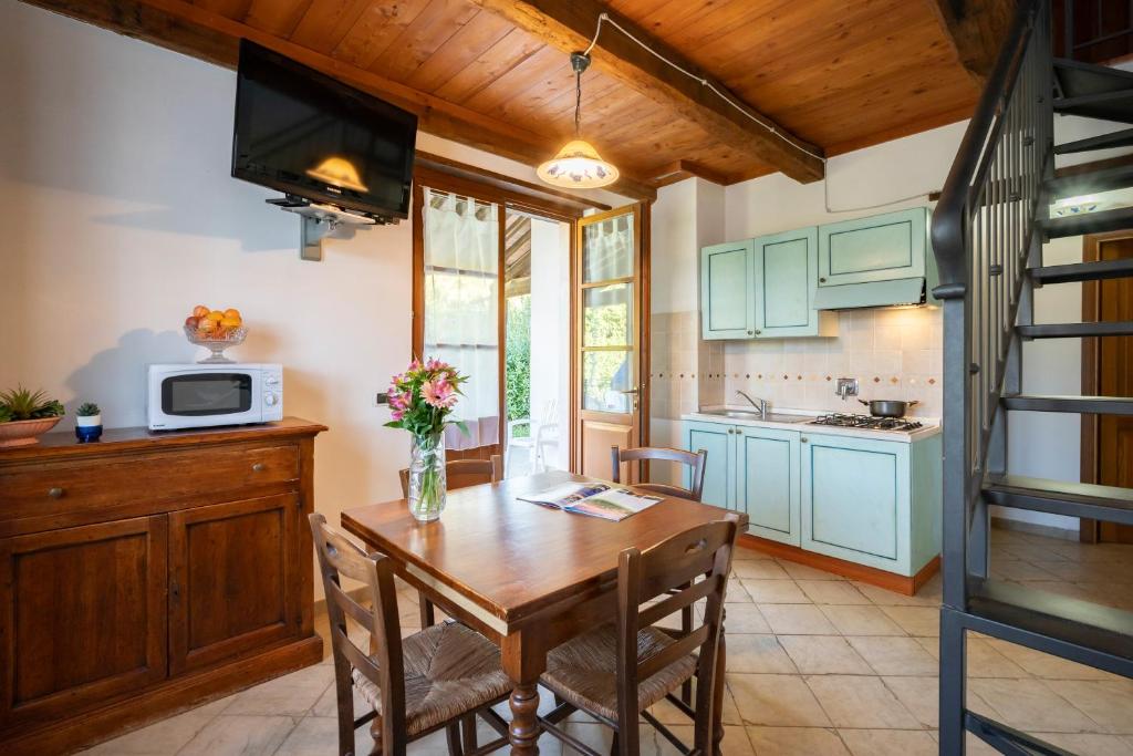 Kuchyň nebo kuchyňský kout v ubytování Relais Il Ciliegio