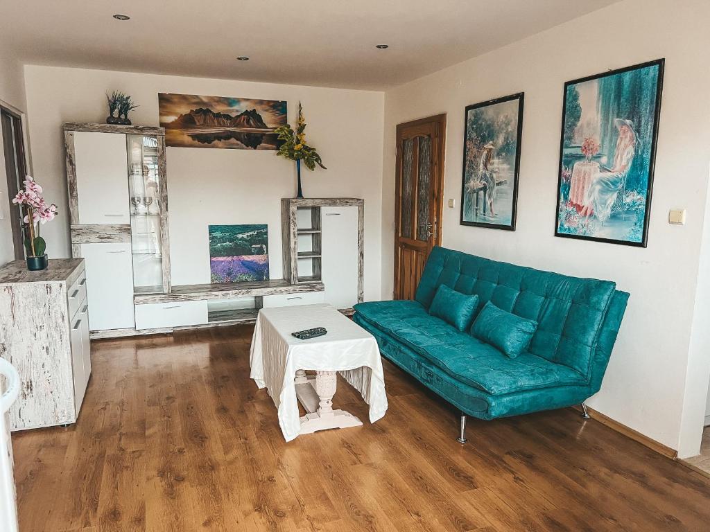 3 Bedroom apartment in the part of the city - Appartement De Deux Chambres