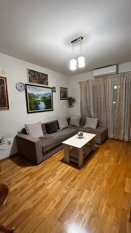 Sunrise apartment, Podgorica (updated prices 2026)