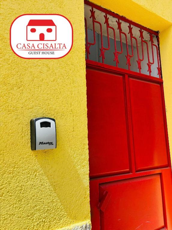 Certifikát, hodnocení, plakát nebo jiný dokument vystavený v ubytování Casa Cisalta N4 - Quarto Compartilhado