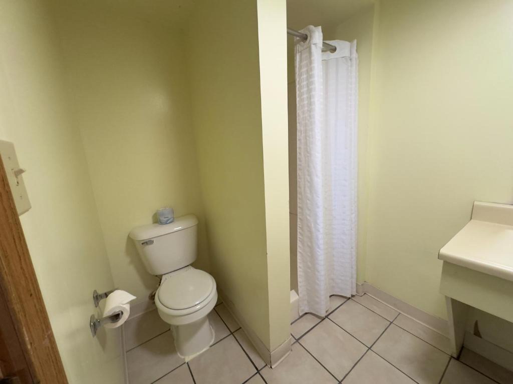 Quality Lodge - Cedar Point Area - Doble