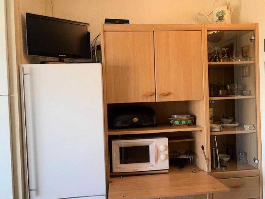 Kuchyňa alebo kuchynka v ubytovaní Résidence Héliopolis Bâtiment Ab - Studio -3 pers - Héliopolis AB avec garage MAE-4404