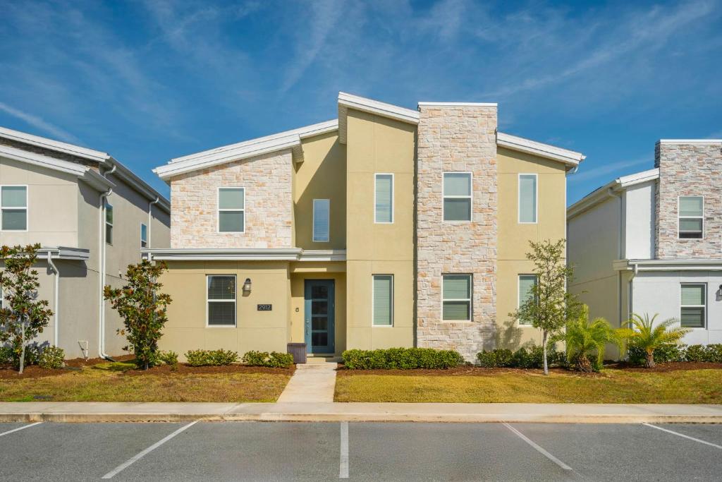 Budova, kde se prázdninový dům nachází