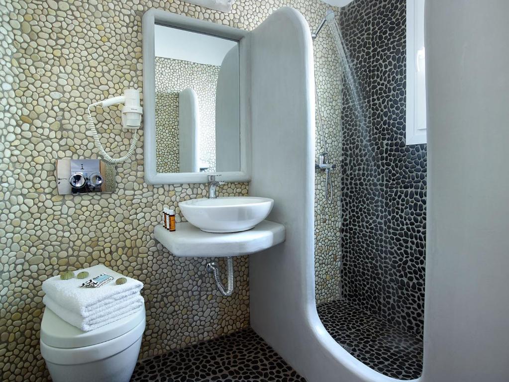 Garifalakis Comfort Rooms - 4