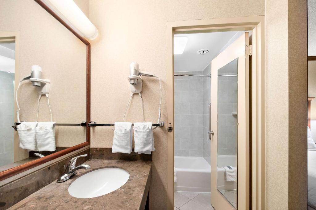 Best Western Fairfax City - Double Room - No Fumadores
