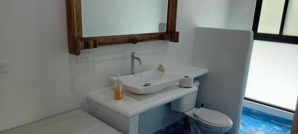 Eco-HOTEL HOGAR EN LA MONTAÑA HOME SWEET HOME - Dwin Room