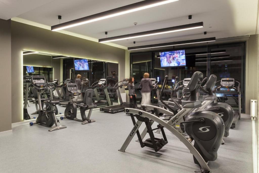 The fitness centre and/or fitness facilities at Fraser Place Antasya Istanbul
