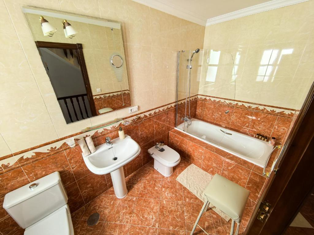 Palacete BARSANZ HOME - Tweepersoonskamer Met Eigen Externe Badkamer
