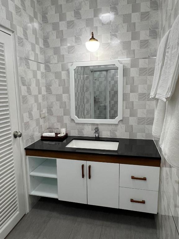 Dusita Residence - 14