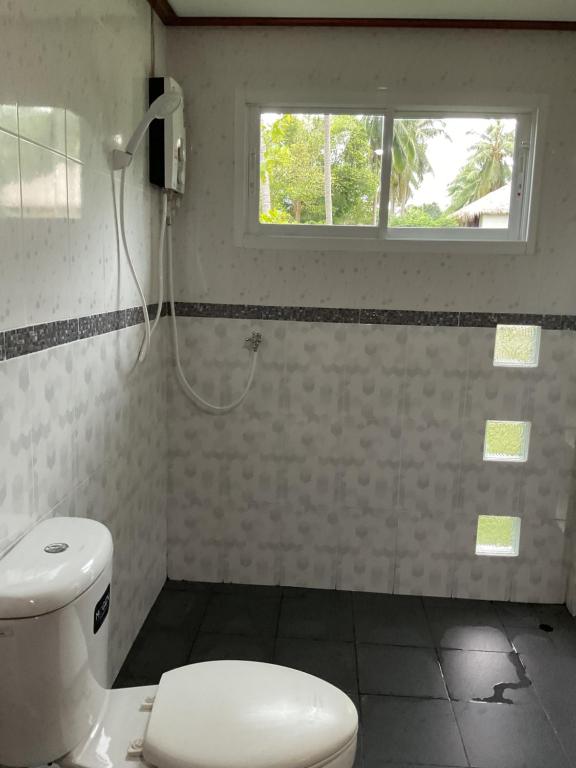 Kohjum Freedom Resort - 5