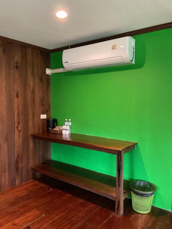 Kohjum Freedom Resort - 6