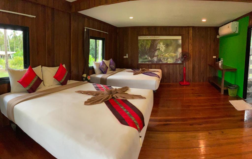 Kohjum Freedom Resort - 8