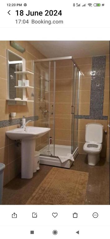 Koupelna v ubytování Apolon Spa