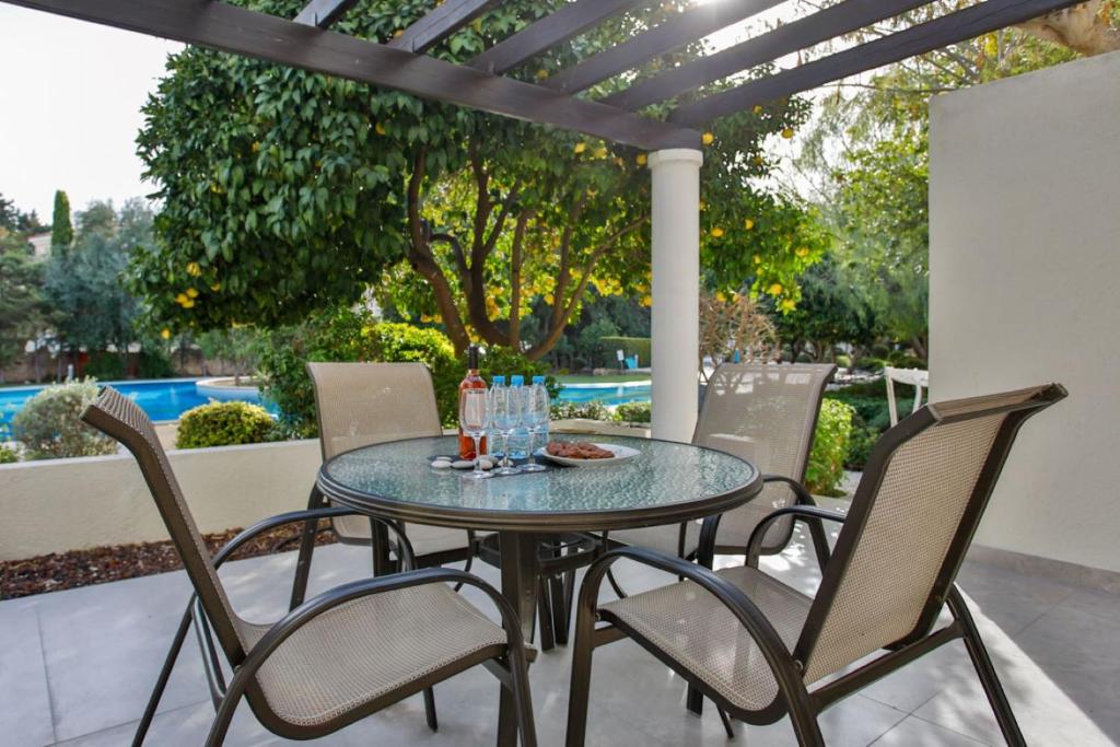 Πισίνα στο ή κοντά στο Stunning & Cosy, Direct Pool Access, 2BR, with Private Patio! Serenity Townhouse