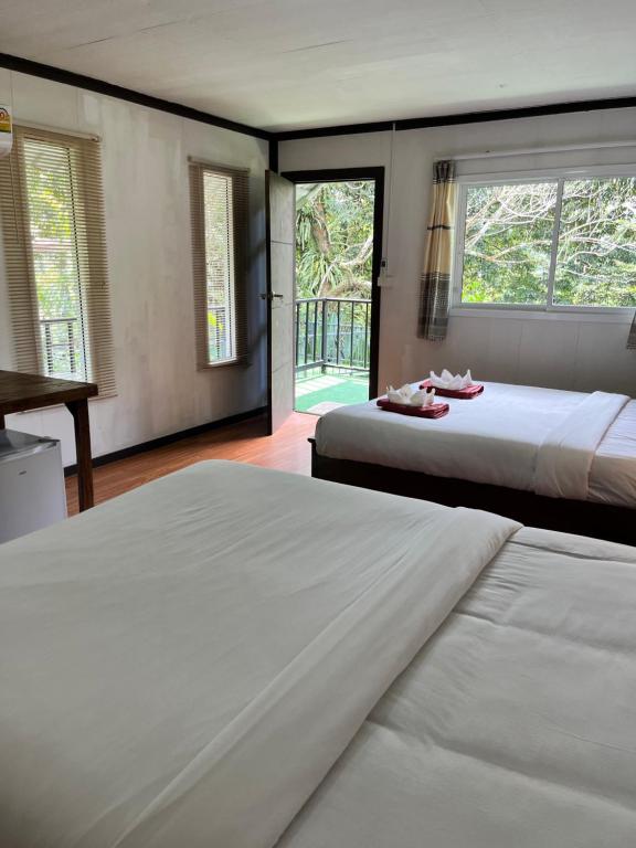 Khaosok River Camp - 16