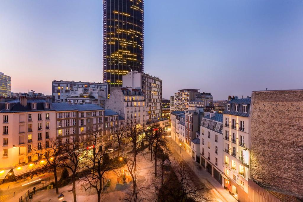 Hôtel du Parc Montparnasse - Resim 18