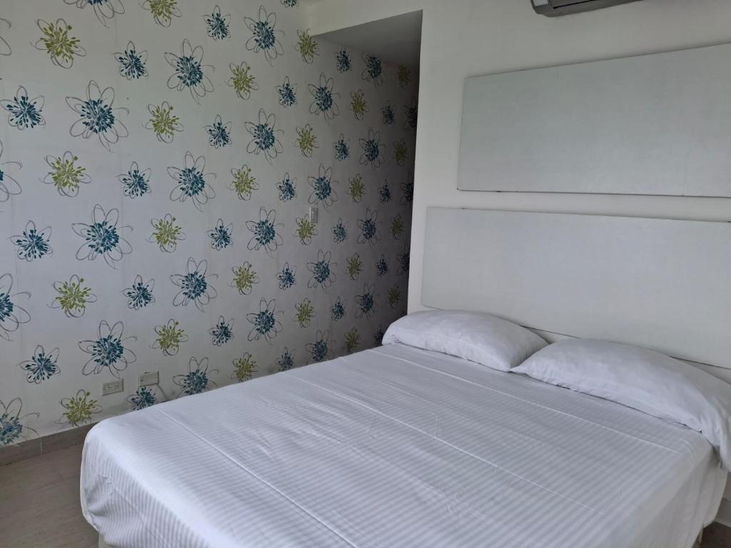 Postel nebo postele na pokoji v ubytování Playa Blanca Waterways