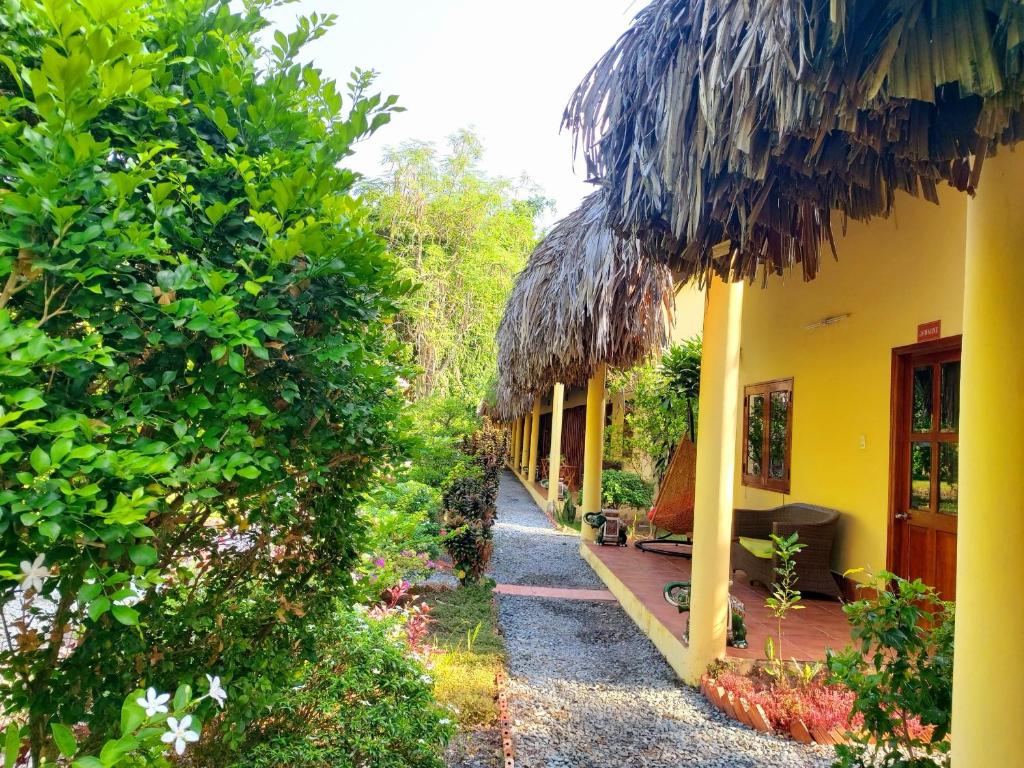 Mango Home Riverside Eco - Resort - 6