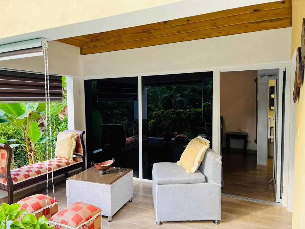 Posezení v ubytování Villas Don Che, 2 villas
