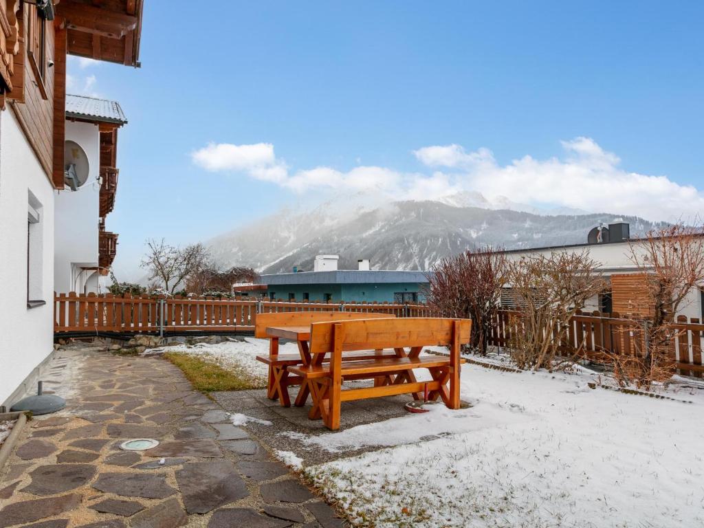 Nespecifikovaný výhled na hory nebo výhled na hory při pohledu z apartmánu
