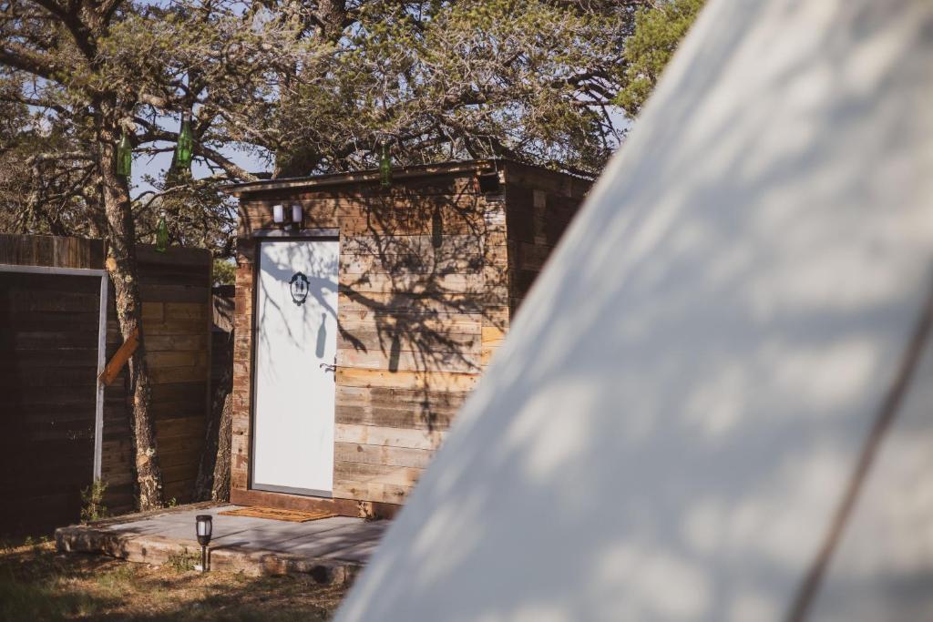 Fotografie z fotogalerie ubytování Oso Tipi at El Mistico Ranch v destinaci Nogal