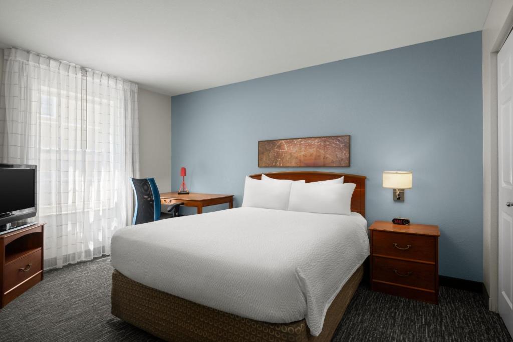 TownePlace Suites Salt Lake City Layton photo