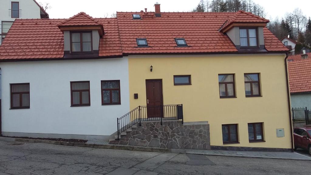 Budova, kde se apartmán nachází