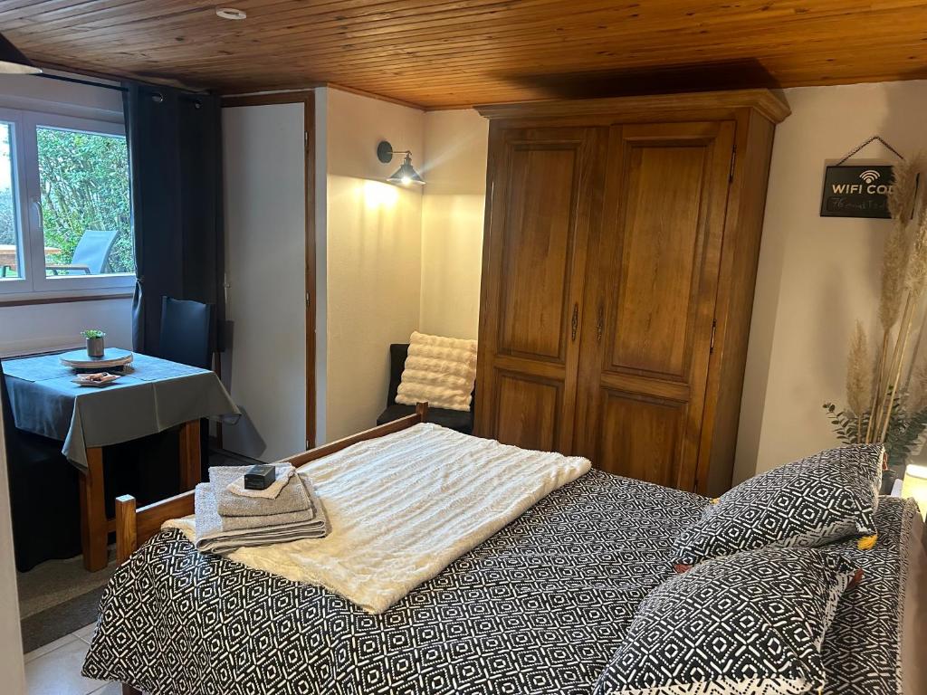 Nuit à la campagne - Habitación Doble Con Baño Privado