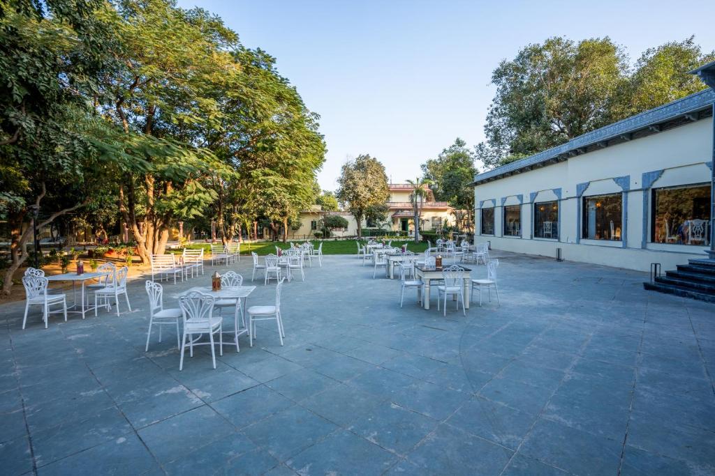 Restaurace v ubytování JuSTa Alwarbagh Sariska
