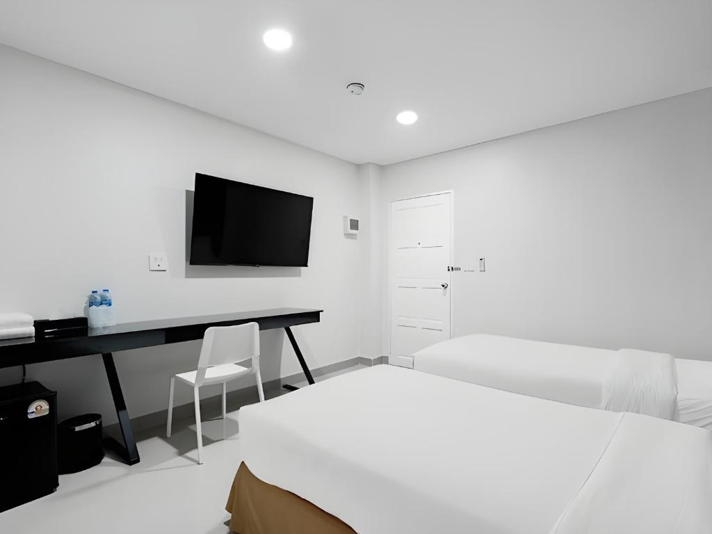 Terminal2 Hotel Phukettown - Resim 15