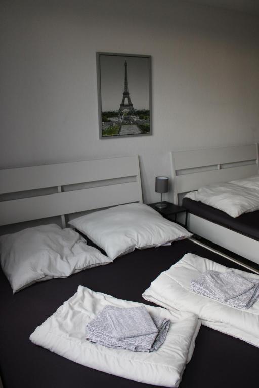 Postel nebo postele na pokoji v ubytování Cologne Hostel