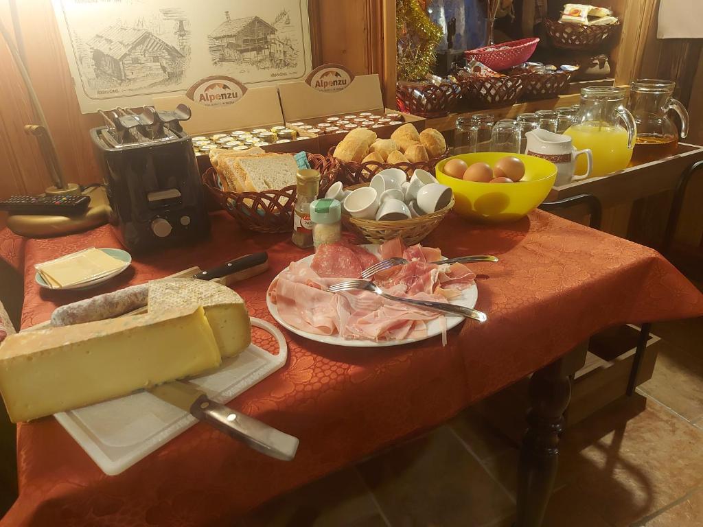 Jídlo v penzionu nebo okolí