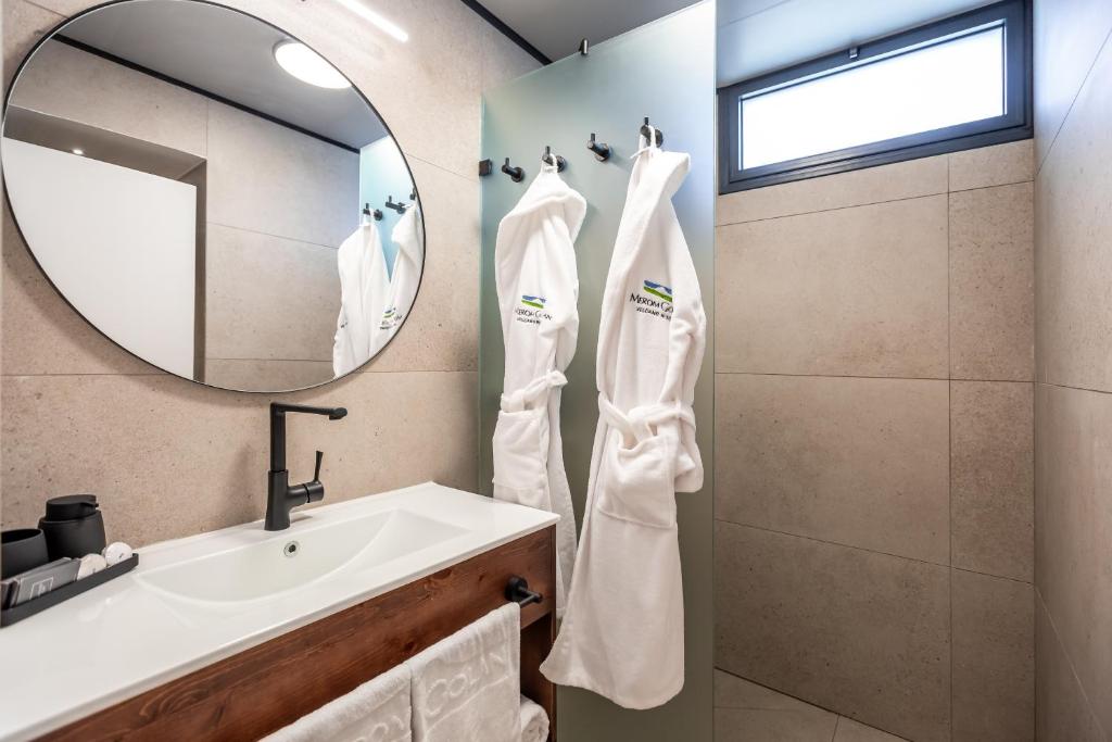 Merom Golan Resort - Studio (2 Adults + 2 Children)