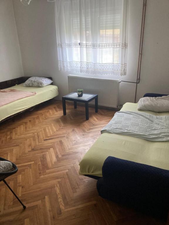 Postel nebo postele na pokoji v ubytování Nevade apartman