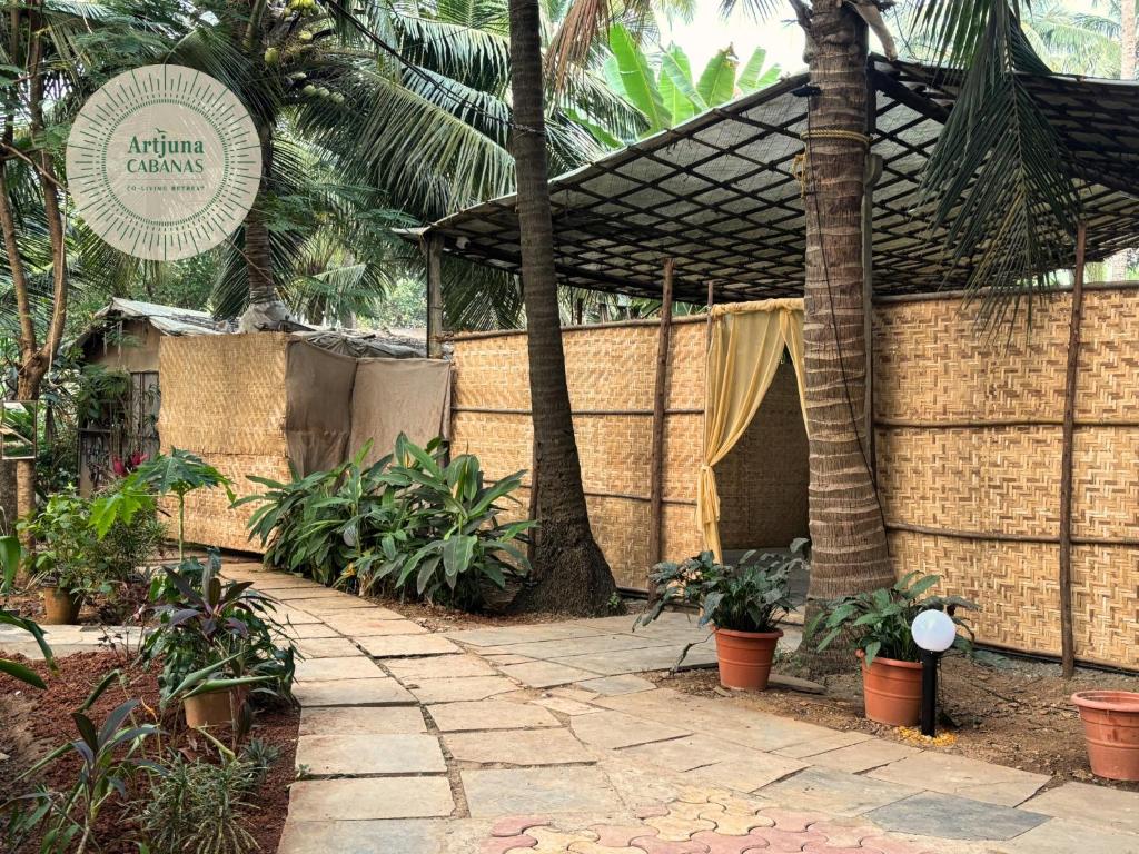 Zahrada ubytování Artjuna Cabanas - CoLiving Community in Anjuna