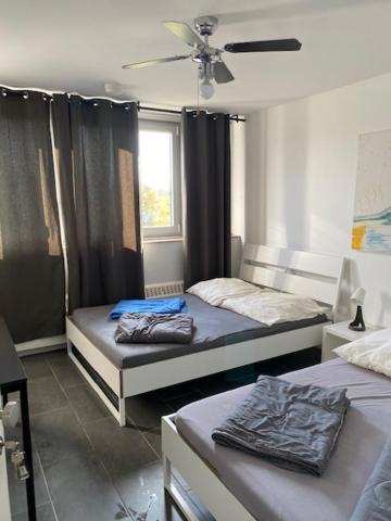 Postel nebo postele na pokoji v ubytování Cologne Hostel