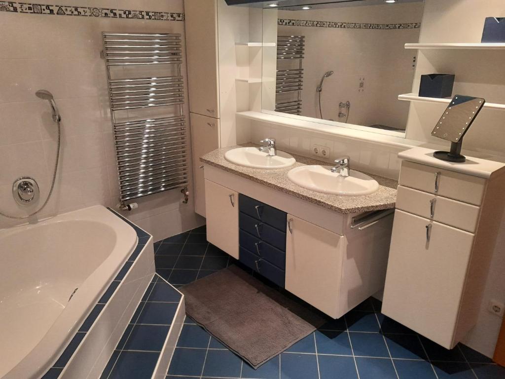 Koupelna v ubytování Ferienwohnung Moorblick
