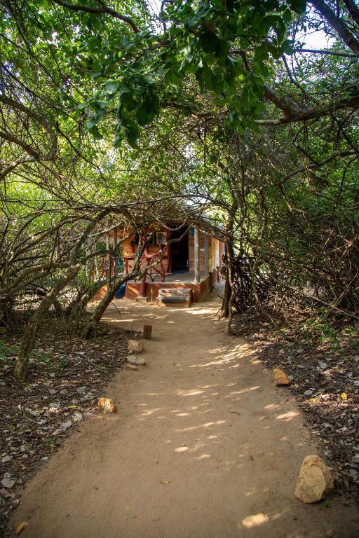 Zahrada ubytování Yala Podi Hoona Bush Camp