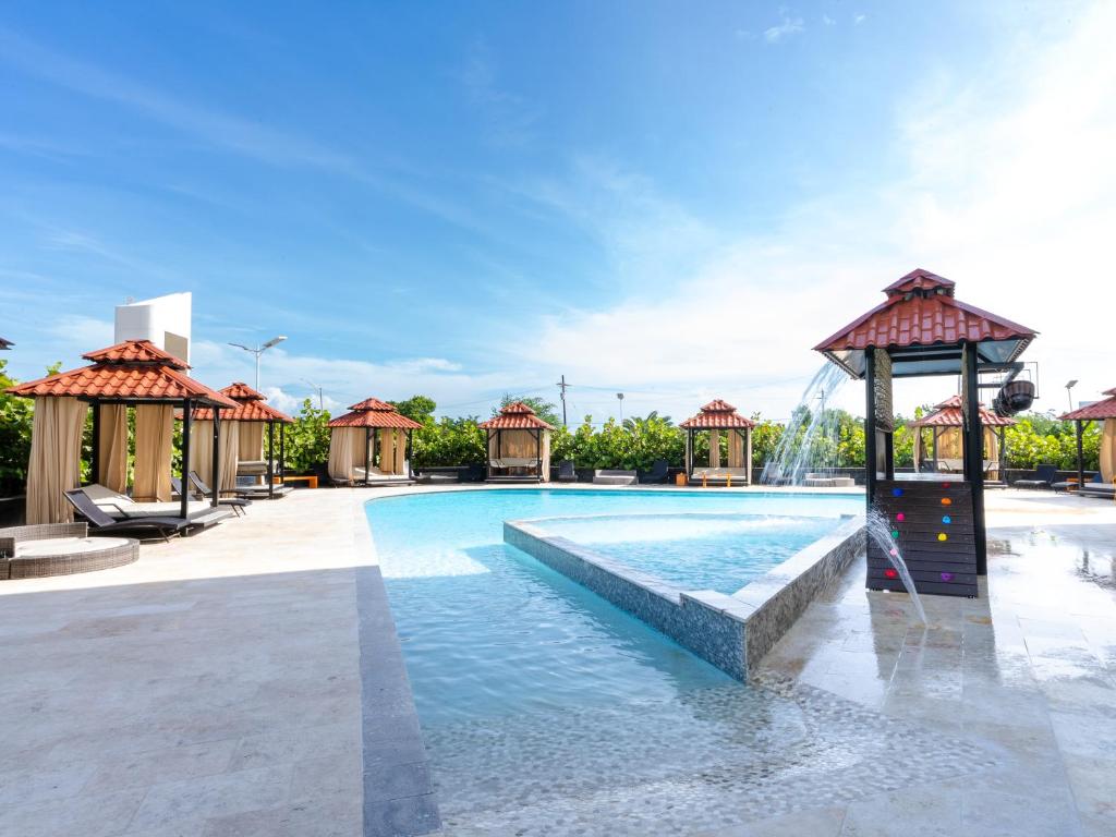 Bazén v ubytování Aloft Ponce Hotel & Casino nebo v jeho okolí
