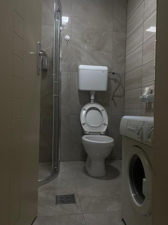 Kupatilo u objektu Apartman Urosevic