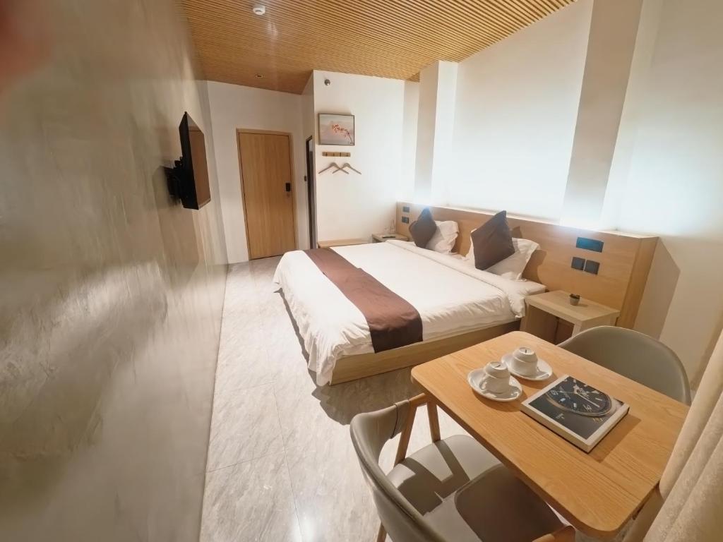 TV a/nebo společenská místnost v ubytování Terra Hotel Kawit