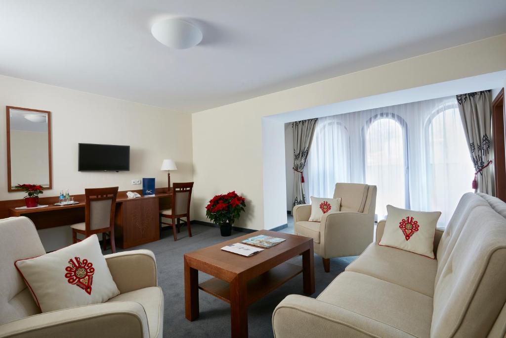 Hotel Logos - Resim 28