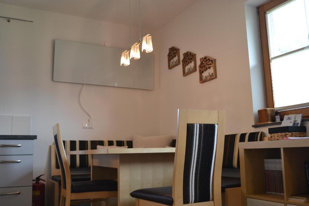Fotografia z galérie ubytovania Ferienwohnung Pusteblume v destinácii Haus