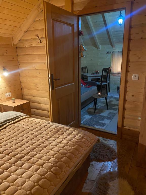 Postel nebo postele na pokoji v ubytování Wooden Corner
