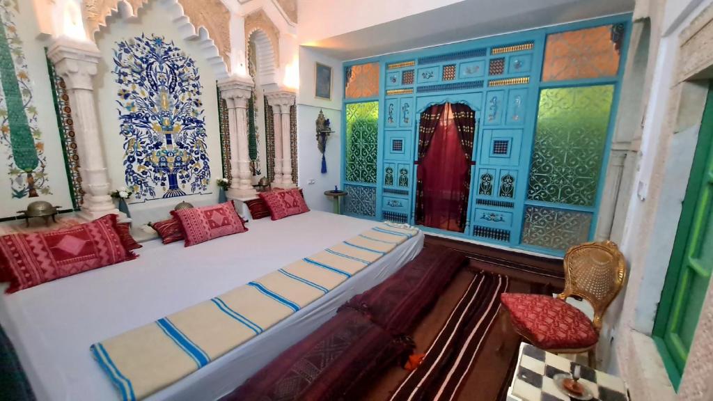 Postel nebo postele na pokoji v ubytování Dreaming room - Sidi Bou Saïd