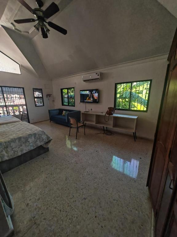 Habitación cuádruple Casa Grande Corales del Sur