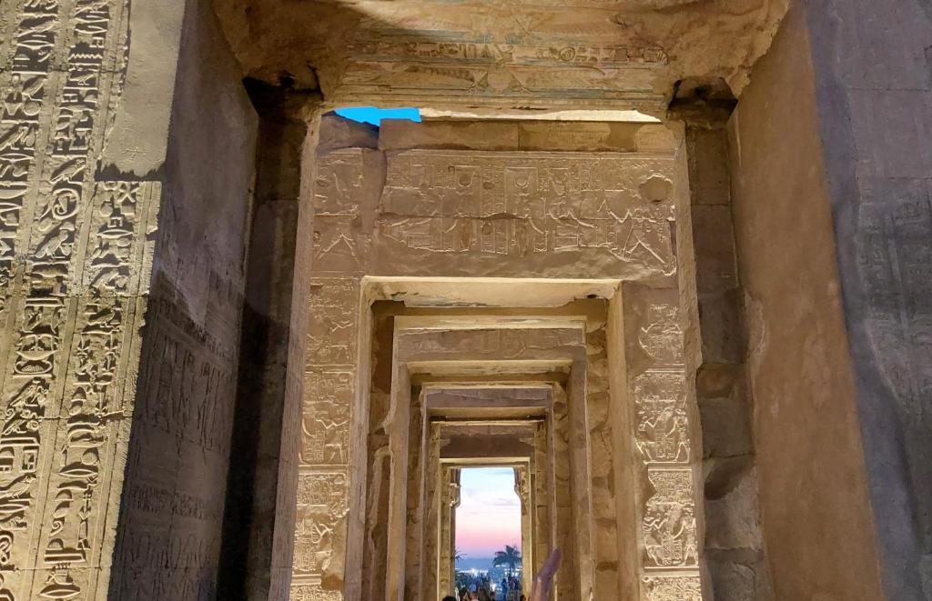 Fotografie z fotogalerie ubytování Nile Cruise 2 nights 3 Days From Aswan to Luxor with tours v destinaci Asuán
