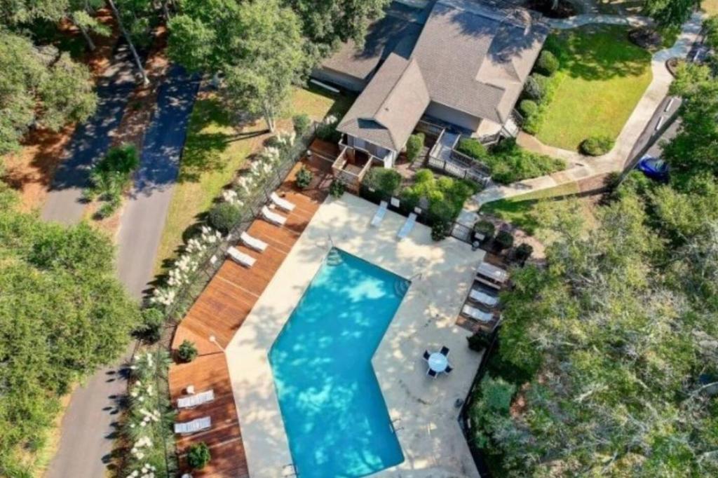 Golf/ Beach Penthouse Condo - Ático