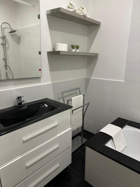 Fotografie z fotogalerie ubytování Finu Hub Guesthouse v destinaci Amadora