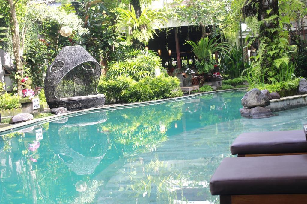 Bazén v ubytování Anumana Ubud Hotel nebo v jeho okolí